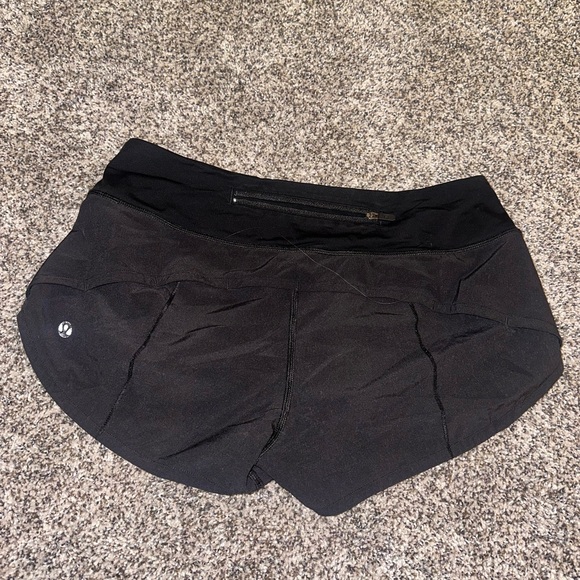 Speed up lululemon shorts - Picture 2 of 2